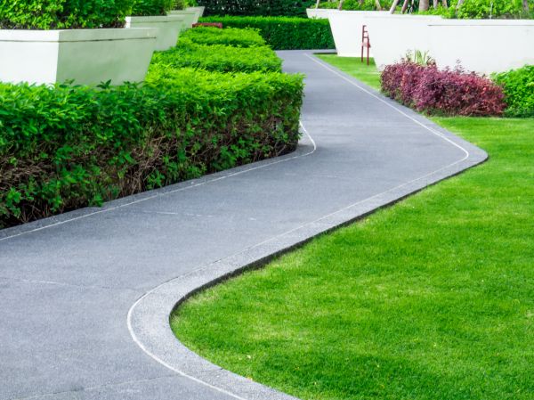 Walkway Curb Installation in Grand Junction